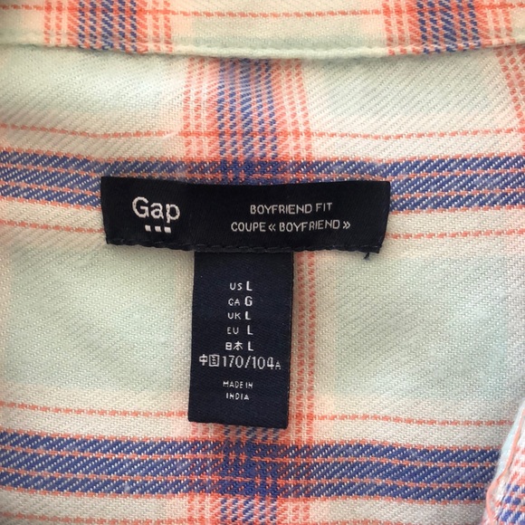 ❌SOLD❌Gap Boyfriend Fit Flannel - Picture 3 of 3